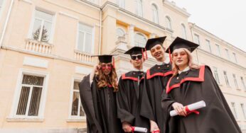 Top 10 Best UK Universities for Business, Management & Marketing Degrees