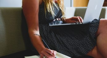 How a telephone answering service can make you more productive