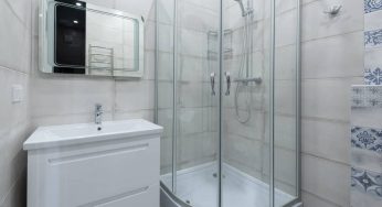 Do Small Corner Baths Save Space? 5 Advantages of Corner Baths