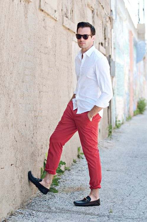 Red Pants in fashion at Christmas