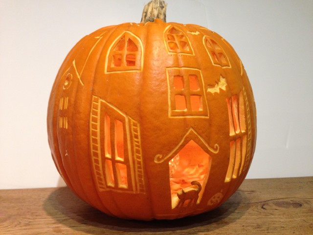  Pumpkin haunted house