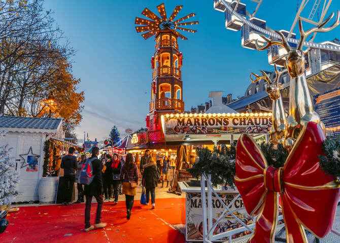 La Defense Marche de Noel Christmas market: Paris, France