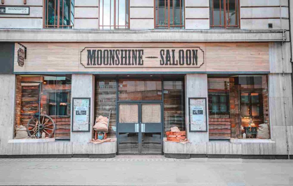 Moonshine Saloon